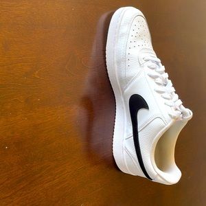 Nike court vision Low White 2021